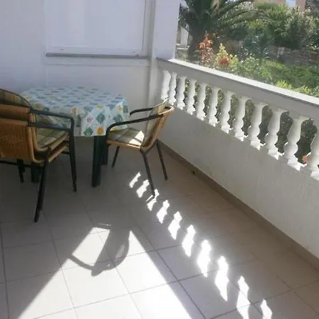 Paradise Beach شقة لوبار